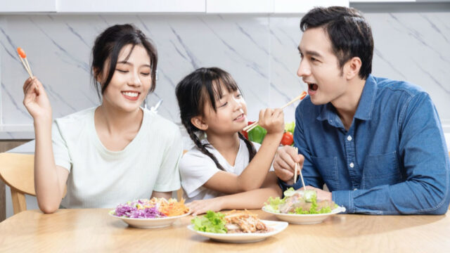 Diet Garam: Cara Mengurangi Garam Masakan Tanpa Kehilangan Makanan yang Gurih