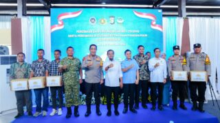 Gubernur Sulsel, Andi Sudirman Sulaiman Saat Menghadiri Virtual Launching dan Ground Breaking 1.179 SPPG Serta Peresmian 18 Gudang Ketahanan Pangan Polri se-Indonesia oleh Presiden RI Prabowo Subianto